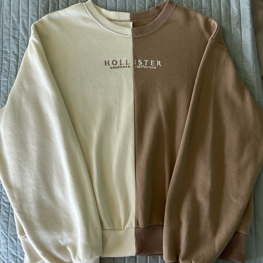 Crewneck sweatshirt, hollister, two-tone, women’s medium